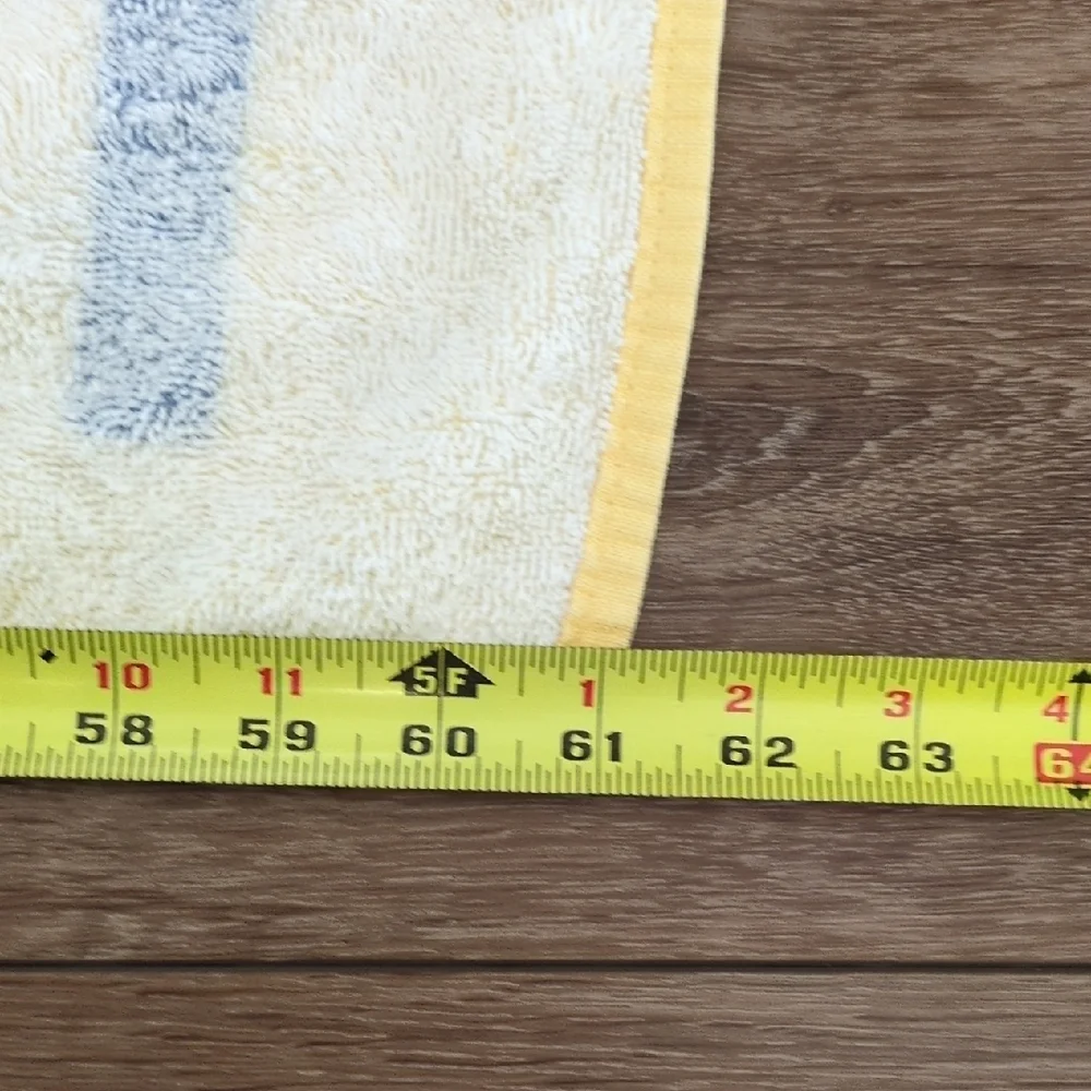 Vintage Gramercy International‎ Beach Towel - Yellow Rainbow Flip Flop Shoes